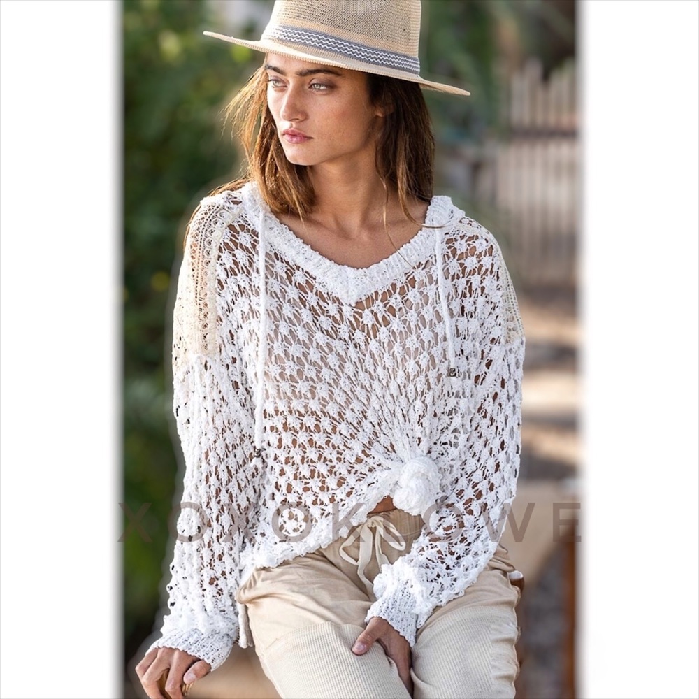 POL White Open-Knit Hooded Scoop Neck Sweater - Picture 9 of 14